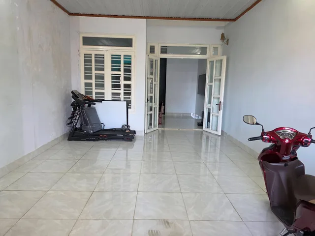 Bán nhà mặt tiền Phạm Văn Đồng, tại Phường Tân Lập, Dak Lak