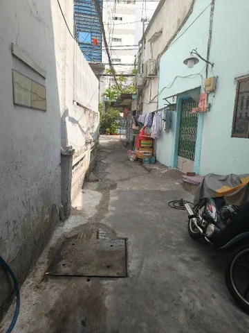 NHÀ ĐẸP 4 TẦNG GẦN CẦU CHÀ VÀ, KẾ BÊN TÙNG THIỆN VƯƠNG, 40M2, 4PN, GẦN MẶT TIỀN,NHỈNH 5 TỶ