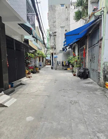 Nhà Giáp Quận 10 – Trần Văn Quang, Tân Bình – Hẻm Xe Hơi – Chỉ 6.X Tỷ