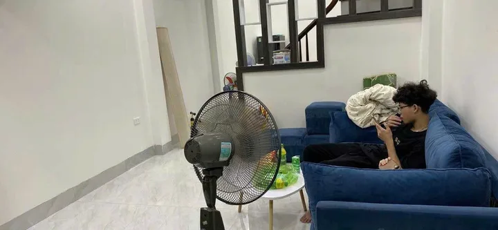 Cho Thuê Nhà Ngõ 23 Đường Đức Diễn - Bắc Từ Liêm/ 36M² 4 Tầng 5 Ngủ / Nội Thất CB - Giá Thuê 12tr