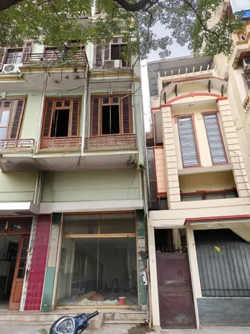 Bán nhà 38m² full thổ cư ngang 3.5m giá 31 tỷ tại Phường Bạch Mai