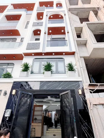 Bán nhà mới 3 lầu đường Số 6 phường Bình Tân TPHCM, DT: 4x14m.
