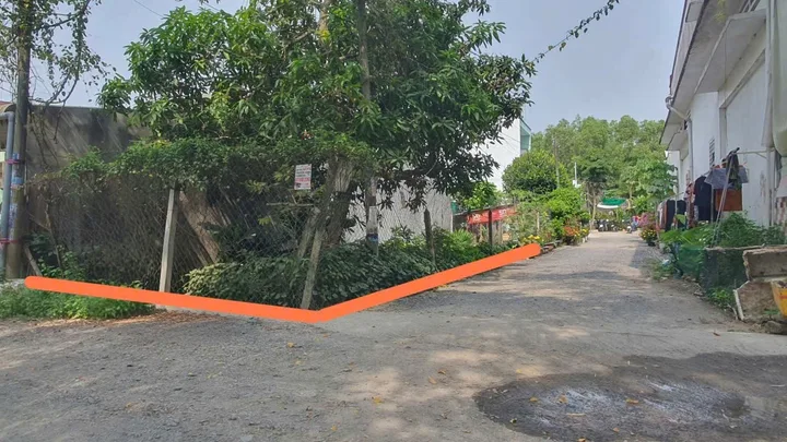 Hàng ngộp. Đất thổ cư góc 2MT 1/Nguyễn Kim Cương xã Tân Thạnh Đông Củ Chi TPHCM, DT: 5x20m.