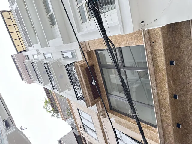 Bán nhà 53.8m² full thổ cư ngang 3.8m giá 26.8 tỷ tại Phường Nghĩa Đô