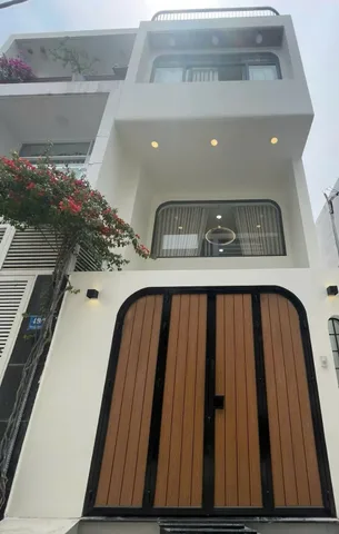 Ngộp! Bán gấp 4 tỷ 150 nhà 39m² đường Phan Xích Long, P1, Phú Nhuận. Xây 4 tầng, hẻm 5m