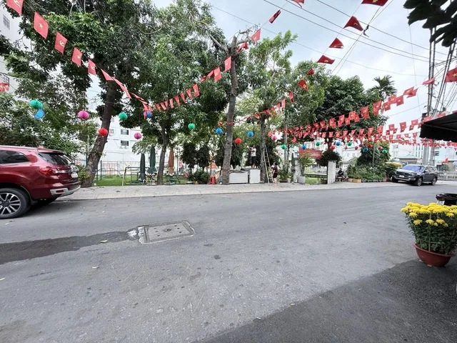 🌳 NHÀ VIEW CÔNG VIÊN – THANG MÁY – OTO NGỦ TRONG NHÀ | SỔ NỞ HẬU TÀI LỘC – GÒ VẤP