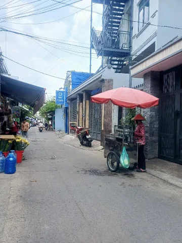THÔNG CHỢ LÝ PHỤC MAN - HẺM XE HƠI - 3 TẦNG BTCT KIÊN CỐ