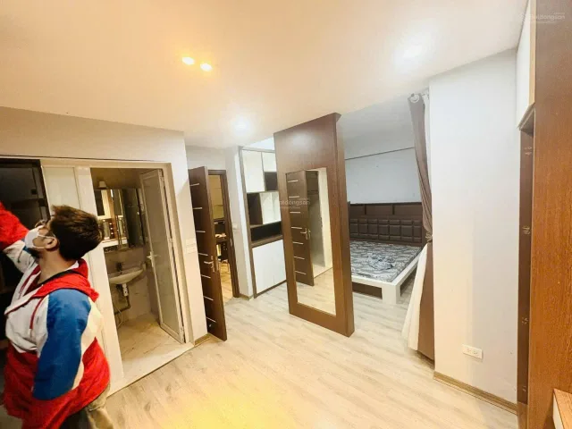 Cho Thuê Chung Cư 72M² 2 Ngủ - Hoàng Cầu - Đống Đa/ Giá Thuê 16tr
