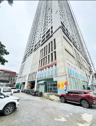 Cho Thuê Mặt Bằng Tầng 1 Tòa Nhà 157 Vạn Phúc - Hà Đông/ 600M² - Giá Thuê 50tr