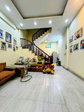 Bán nhà đẹp Cự Lộc 💥 Tổ ấm vượng khí 45m2 x 5 tầng – Vị trí vàng vài bước ra Royal City