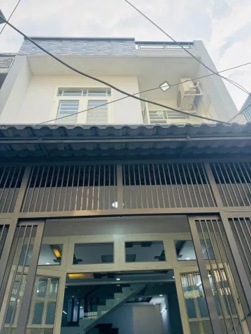 Hiếm có khó tìm  Nhà hẻm xe hơi Cô Giang, P.2, Phú Nhuận, chỉ nhỉnh 3tỷ150!