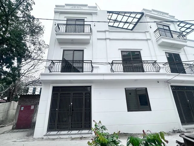 BÁN NHÀ 3 TẦNG OTO ĐỖ CỬA VỪA XÂY MỚI TẠI TRƯNG TRẮC, NHƯ QUỲNH