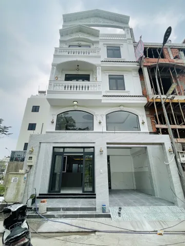 Bán Nhà Xây Mới KDC Gia Long Riverside Phước Kiển Nhà Bè 5 Tầng Full Nội Thất, có Thang Máy