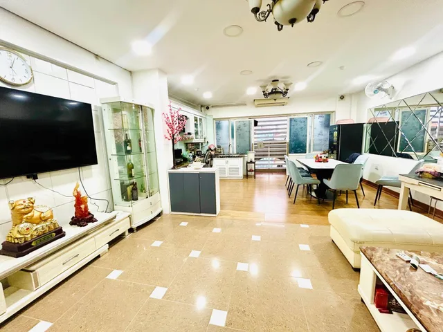 Bán nhà Mặt Phố Xã Đàn 75m, 8 Tầng bề thế, full công năng, đẳng cấp kinh doanh( Zalo: 0886789322)