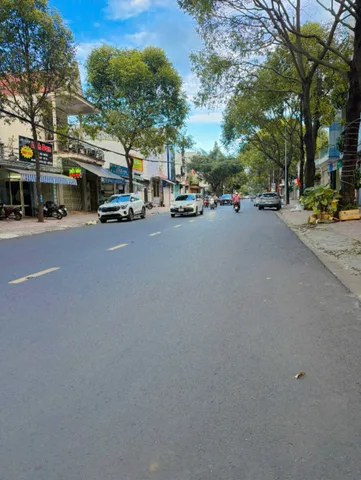Bán nhà 81m² có sẵn 80m² thổ cư ngang 4.1m giá 9.8 tỷ tại Phường Buôn Ma Thuột