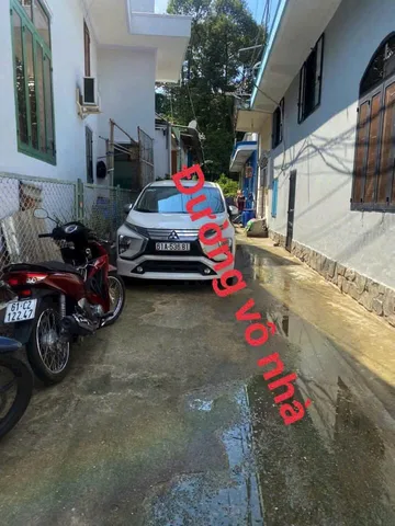 Nhà bán ở P. Lái thiêu hẻm  xe hơi