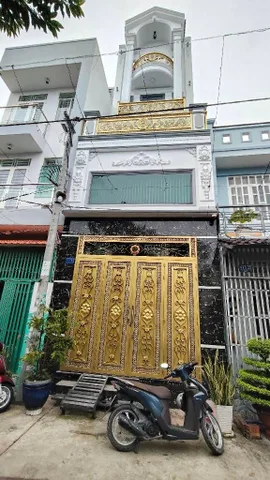 Bán gấp nhà Chiến Lược Hẻm xe hơi  - 51m² ngang 4.4m giá nhỉnh 6tỷ