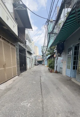 🔥Gấp bán nhà đẹp ở liền, giáp PMH, ngang hiếm 5m