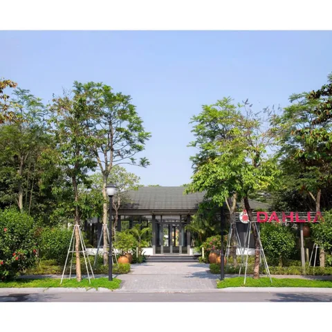 🏡 NHÀ LIỀN KỀ DAHLIA – ECOGARDEN HUẾ
📌 Vị trí trung tâm Huế, kết nối nhanh các trục giao thông chính