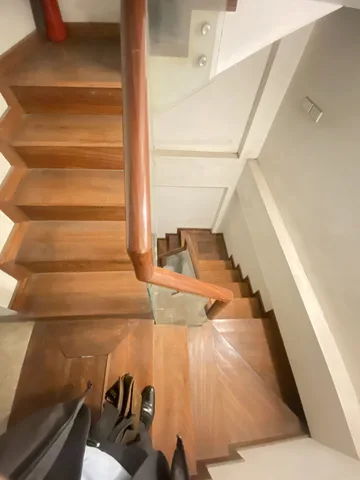 Bán nhà Hoàng Hoa Thám 50m² full thổ cư ngang 4m giá 18.6 tỷ tại Phường Ngọc Hà (MUA/BÁN BĐS nhắn tin Zalo 0862299066)