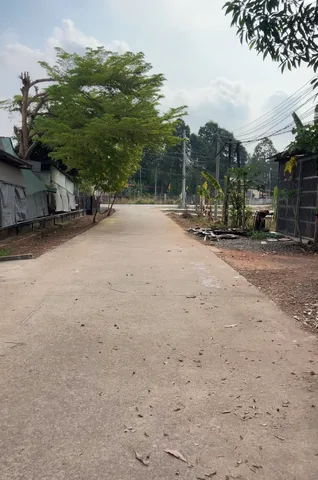 Chủ Gửi Bán Đất Ngay Trường Tiểu Học Nha Bích 
5x 46 = 245m thổ cư 100m ,Giá 690tr