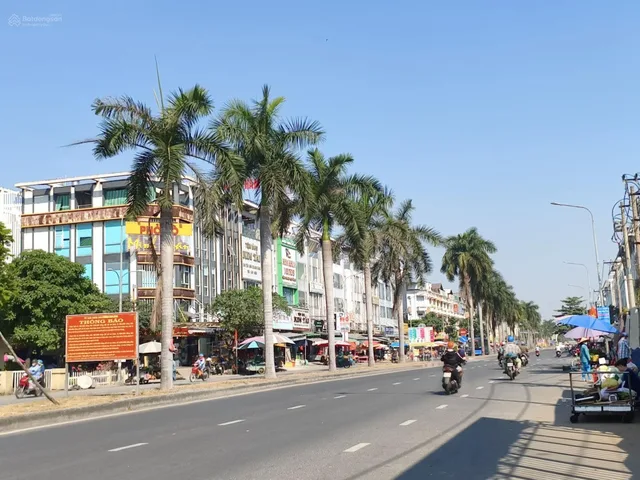 BÁN ĐẤT KĐT MỚI CÁCH PHÚ MỸ HƯNG 10 PHÚT - KV XÂY 4-5 TẦNG - 110m2  5x22m CHỈ NHỈNH 5 TỶ.
