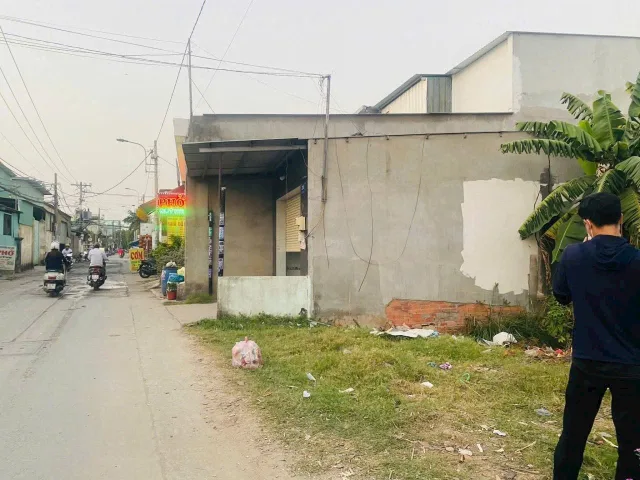 Bán đất mặt bằng buôn bán kinh doanh VIP trung tâm xã Vĩnh Lộc B Bình Chánh TPHCM, DT: 8x25m.