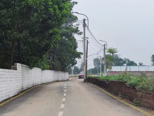 Chính chủ bán đất đẹp , Vĩnh Lộc, Tx Sơn Tây, Ba bước ra QL 21(80m), 126 m2, Giá 22 tr/m2 tỷ.