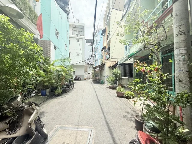 🏡Nhà đẹp 3 tầng, ngang 5m, SHR chuẩn