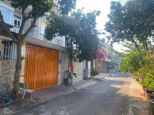 BÁN NHÀ 1 TRỆT 2 LẦU KHU NHÀ Ở SAO MAI BẾN ĐÌNH