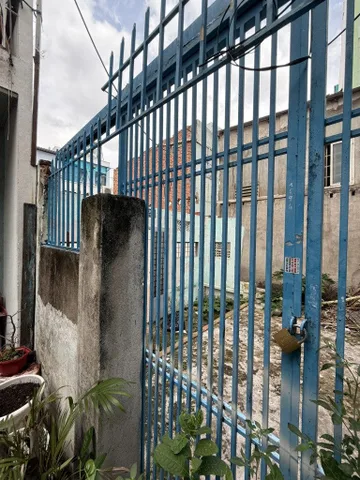 🔥 Gấp bán nhà cũ giáp PMH, ngang 5.8m hơn 100m2