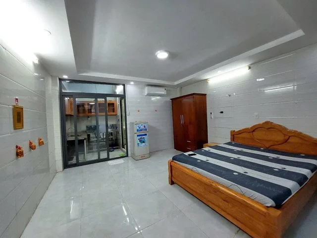 💥💥 CĂN GÓC 2 TẦNG – NGANG 6M – 4PN – HẺM XE HƠI 🚗