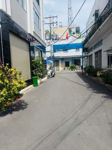 NGAY TÂN BÌNH - Ô TÔ TRONG NHÀ - 4X16M - MỚI ĐẸP Ở LIỀN - NHỈNH 7 TỶ