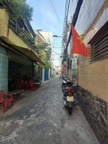 CHỈ NHỈNH 3 TỶ, NHÀ ĐẸP, 35M2, NGANG 4M, GẦN MẶT TIỀN PHẠM THẾ HIỂN, P. CHÁNH HƯNG, Q.8