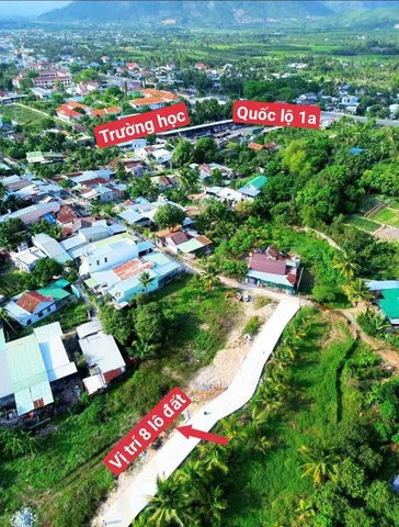Bán cụm 8 lô đất thổ cư Suối Tân, Cam lâm, giá mềm chỉ từ 650 triệu /lô