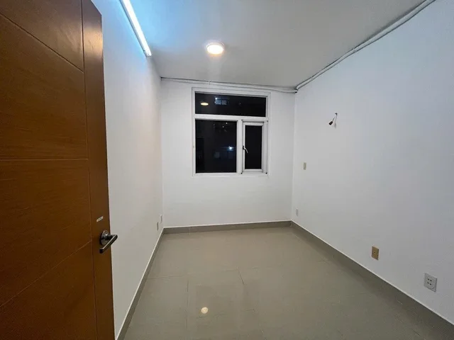 NHÀ GIÁ NHỈNH 5TỶ – 3 TẦNG – CÁCH MẶT TIỀN 1 CĂN – Ở NGAY - CỰC HỜI