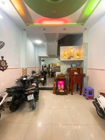 VỪA Ở VỪA KINH DOANH, HẺM XE TẢI QUAY ĐẦU, NGANG 4M, CHỈ 8,X TY