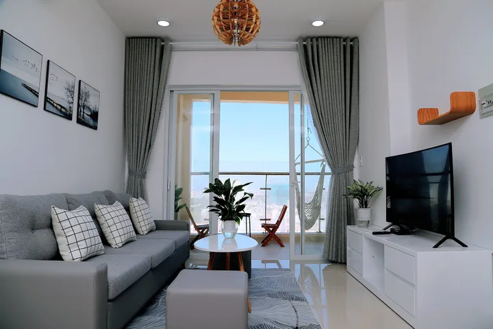 CHUYỂN NHƯỢNG CĂN HỘ GOLD SEA 2 PHÒNG NGỦ TẦNG CAO VIEW CỰC ĐẸP GIÁ 3.45 TỈ