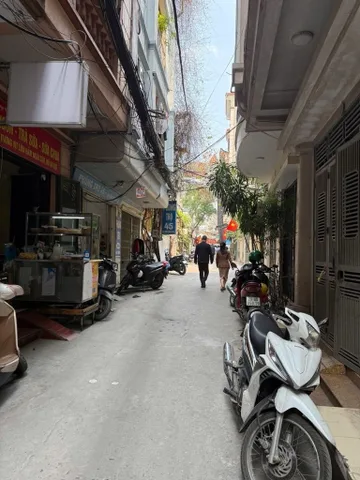 🔥 Nguyễn Chí Thanh, Ôtô Đỗ Cửa, Ngõ Thông K/Doanh, Gần Viện Nhi, DT 30m2, 4 Tầng, MT 4.3m