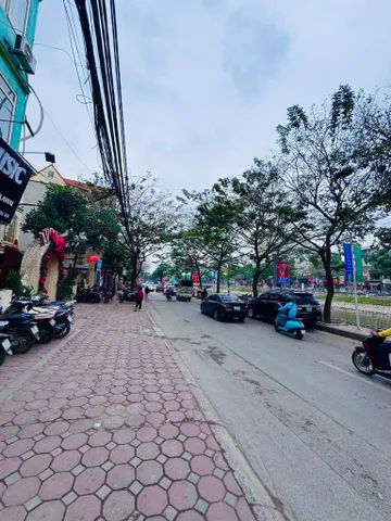 BÁN NHÀ MẶT PHỐ KHƯƠNG ĐÌNH. 6 TẦNG. KINH DOANH. Ô CHỜ THANG MÁY.