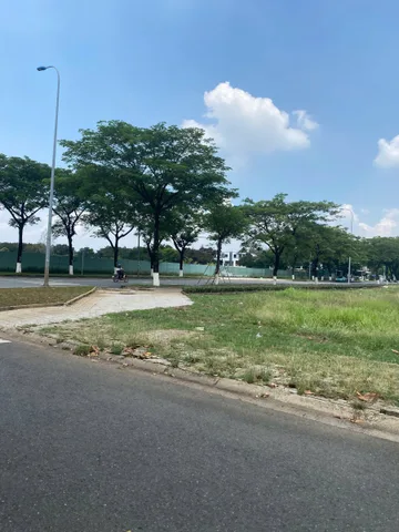 Bán Đất Giá Rẻ Lai - Uyên Bàu Bàng 570 Triệu -500m2 có full thổ cư đường lớn, SHR, tiện ích đầy đủ