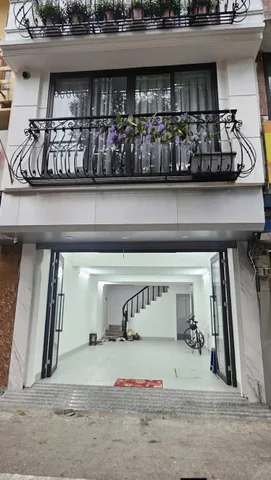 Cho thuê mặt phố Nguyễn Thái Học-Ba Đình-Dt 30mx4tầng-45tr/1tháng