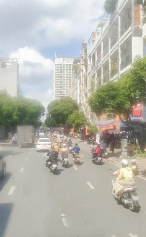 Bán nhà MT 6 Tầng Nguyễn Trãi quận 5