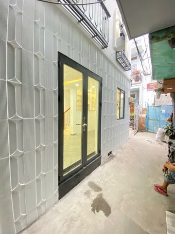 NHÀ ĐẸP 2 TẦNG LƯU TRỌNG LƯ, GẦN KCX TÂN THUẬN, SÁT QUẬN 4, 25M2, CHỈ 3,990 TỶ