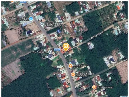Bán đất 467.6m² có sẵn 100m² thổ cư ngang 5m giá 650 triệu tại Xã Phước Thành