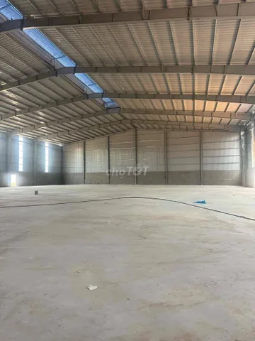 cho thuê xương cơ khi hoặc làm kho - dt 3600m