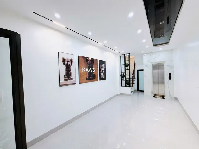🔥Khương Đình, Nhà Đẹp Xây Mới, 6 Tầng Thang Máy, 50 Ra Phố, Full Nội Thất Ở Luôn, Giá 9.x