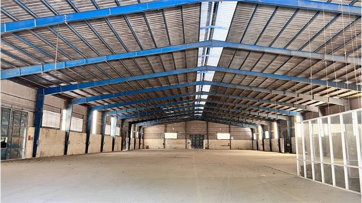 Cho Thuê Xưởng với Khuôn Viên Độc Lập. KCN Long Khánh - Đồng Nai. DT: 5200m2. Chỉ 3,8usd/m2