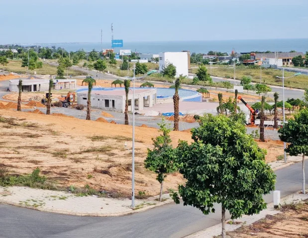 Bán đất QUEEN PEARL 105m² full thổ cư ngang 7m giá 3 tỷ đường 20M view biển