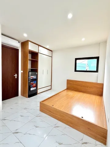 Bán nhà Giáp Bát 61m² full thổ cư ngang 4.7m giá 17.5 tỷ tại Phường Tương Mai